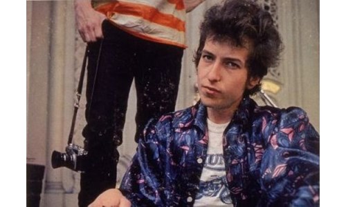 ROCK TARİHİNİN EN BAŞARILI 50 SOLO ŞARKICISI